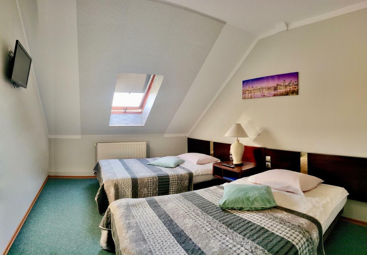 Hotel Pawlowski Згожелец Екстериор снимка