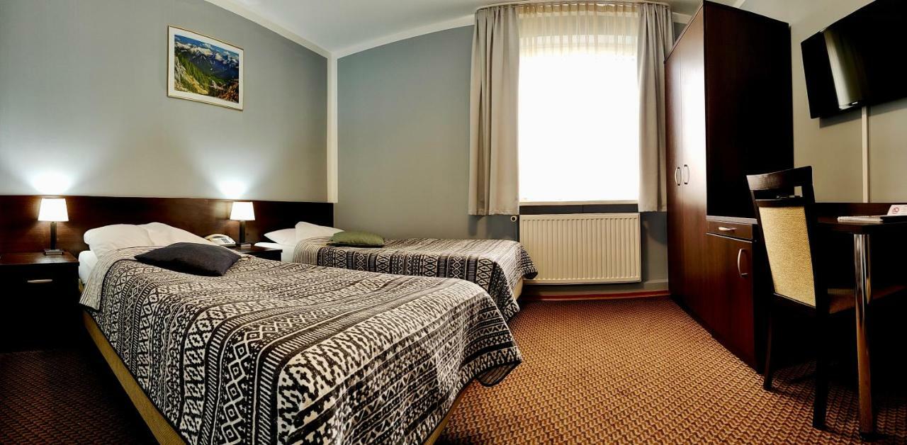 Hotel Pawlowski Згожелец Екстериор снимка