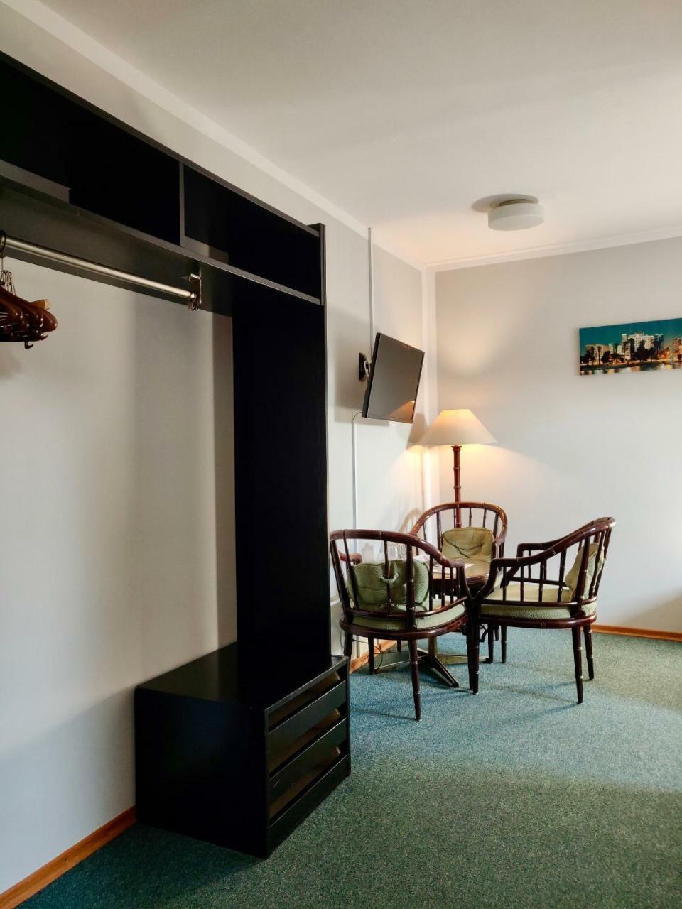 Hotel Pawlowski Згожелец Екстериор снимка