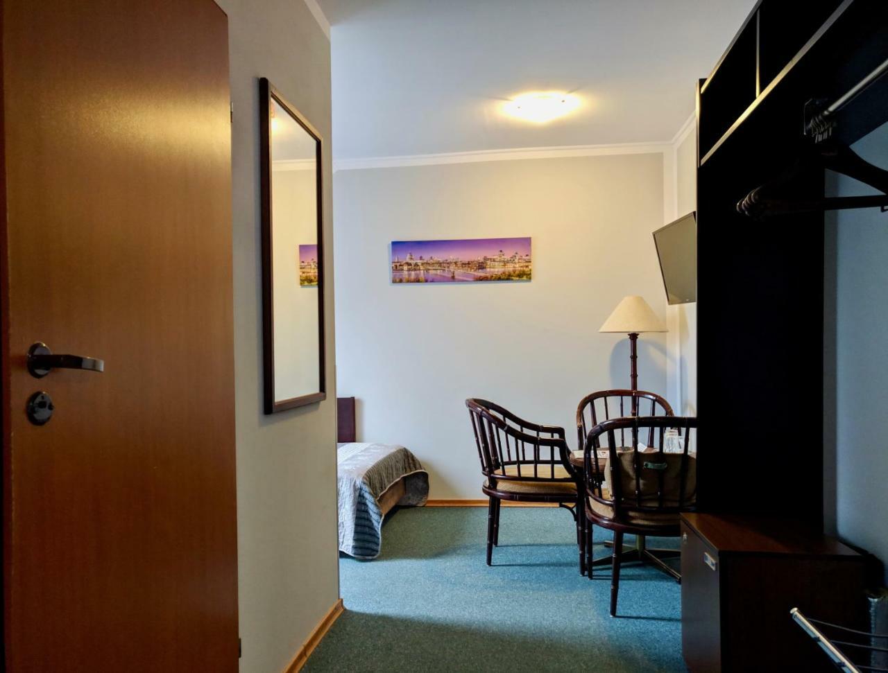 Hotel Pawlowski Згожелец Екстериор снимка