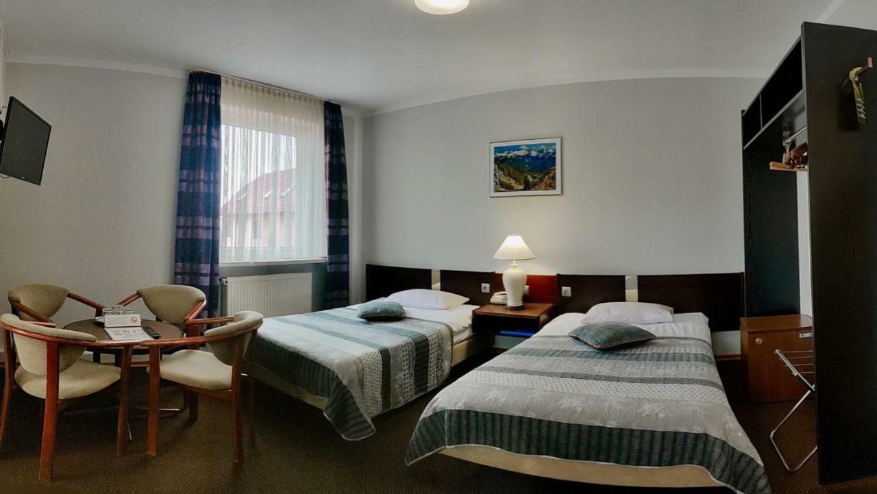 Hotel Pawlowski Згожелец Екстериор снимка