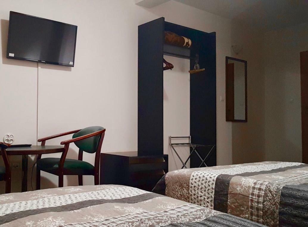 Hotel Pawlowski Згожелец Екстериор снимка