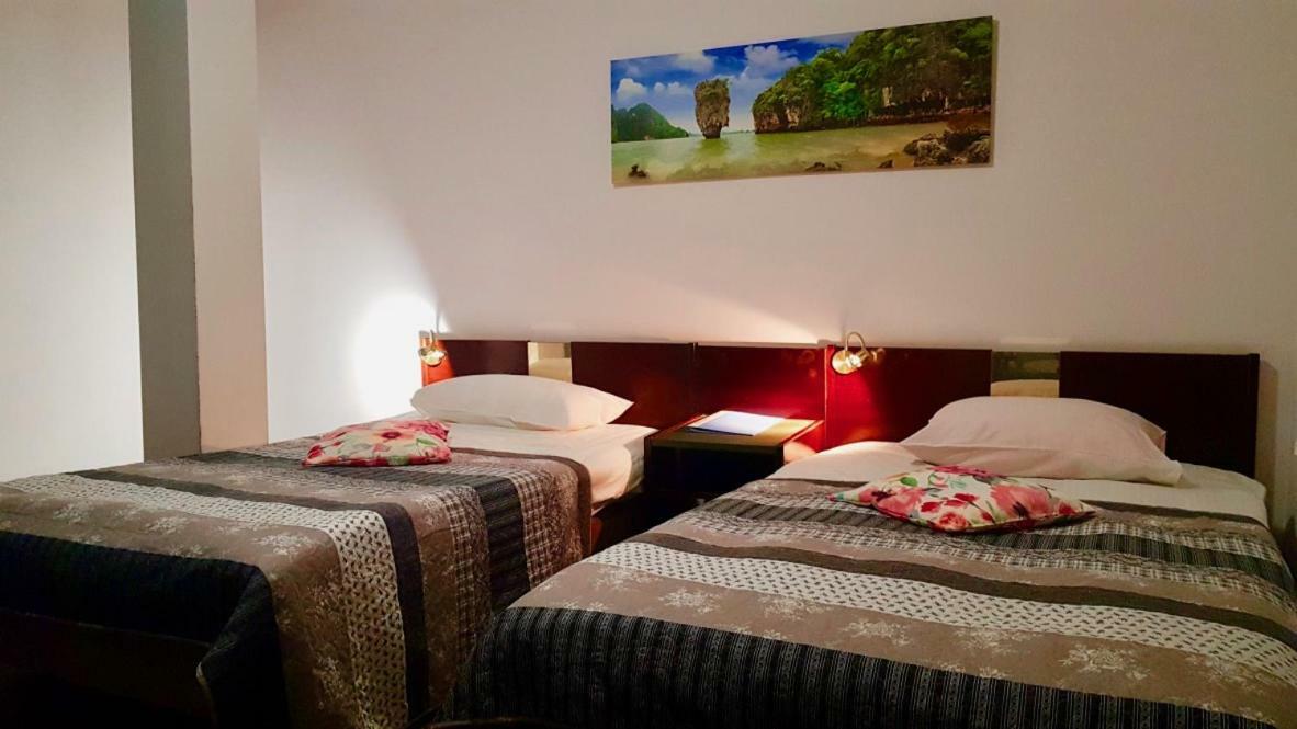 Hotel Pawlowski Згожелец Екстериор снимка