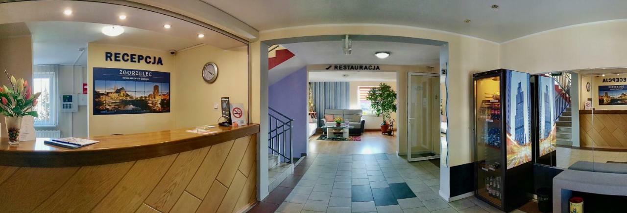 Hotel Pawlowski Згожелец Екстериор снимка
